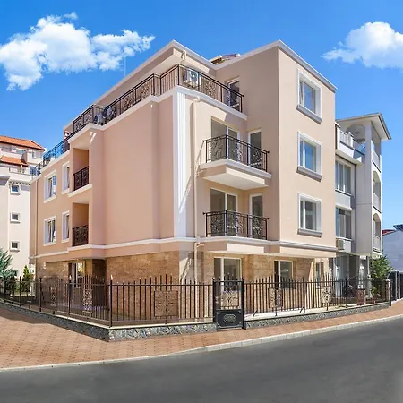 Feniks Apartment Nesebar