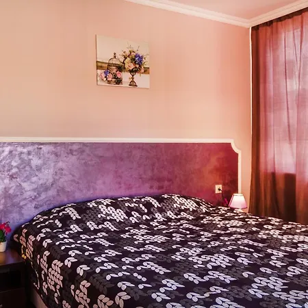 Feniks * ネセバル