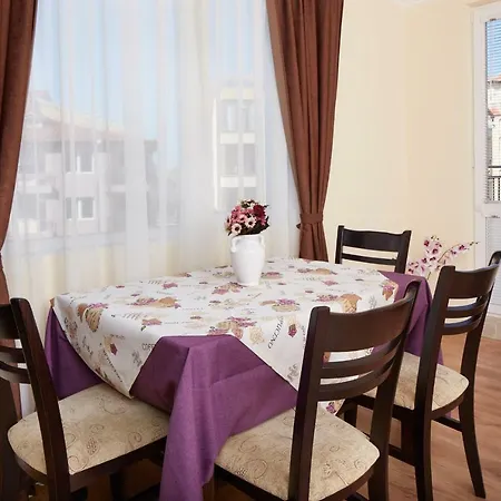 Apartment Feniks