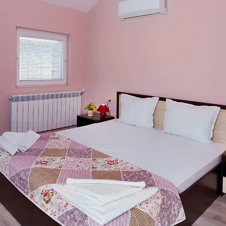 アパート Feniks *