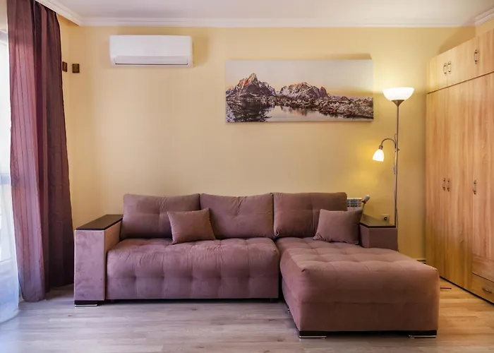 Апартамент Feniks *