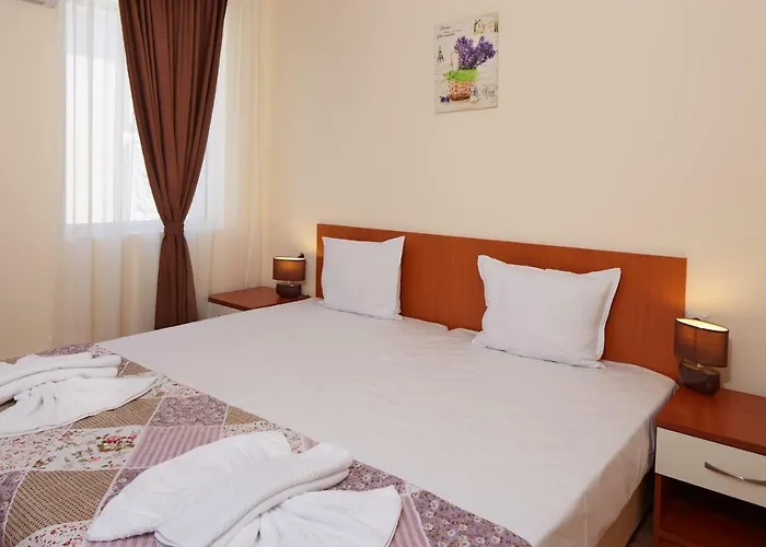 Feniks * Несебър