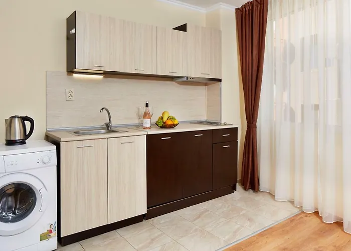 Feniks Апартамент *