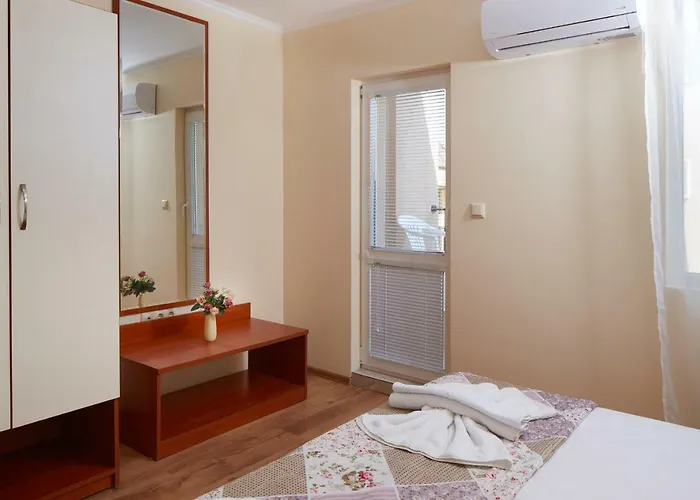 Feniks * Несебър