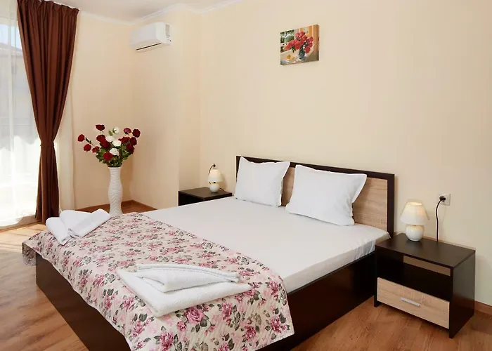 Feniks Апартамент