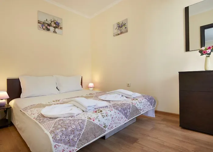 Апартамент Feniks