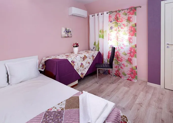 Апартамент Feniks